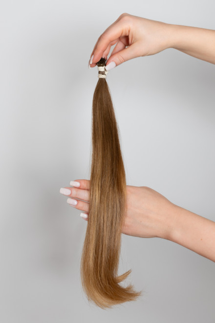 Virgin Hair #8-9 světle medová | délka: 40 cm | 38 pramenů